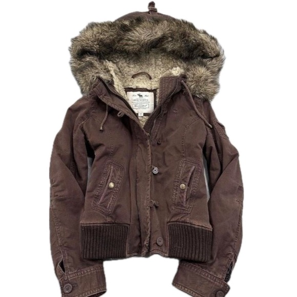 ISO!! - Picture 1 of 3